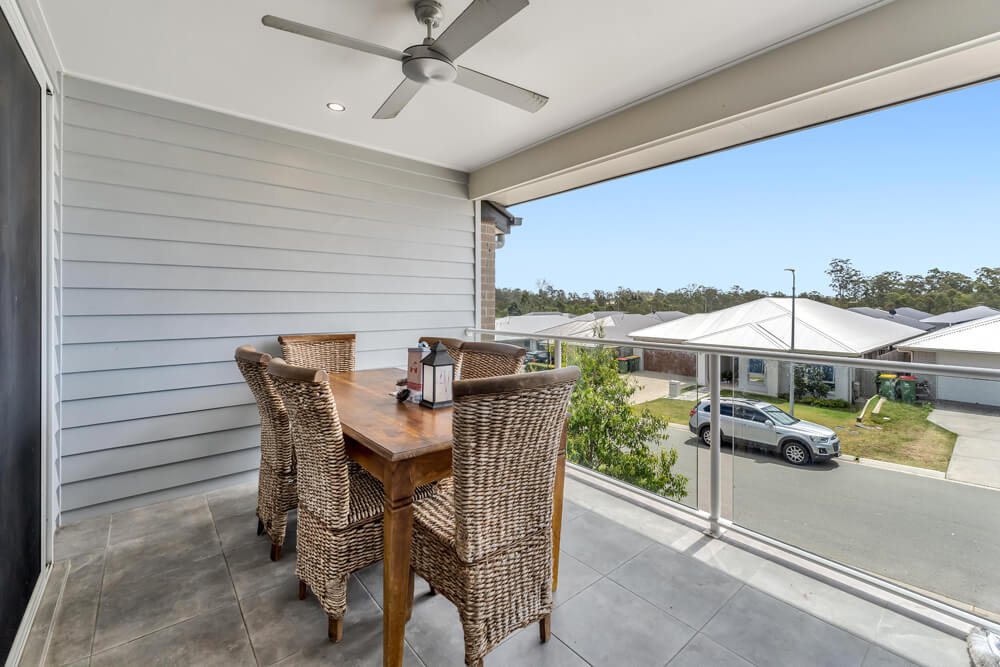 Dan-Brisblat-13-Neumann-Drive-Yarrabilba-Qld-4207